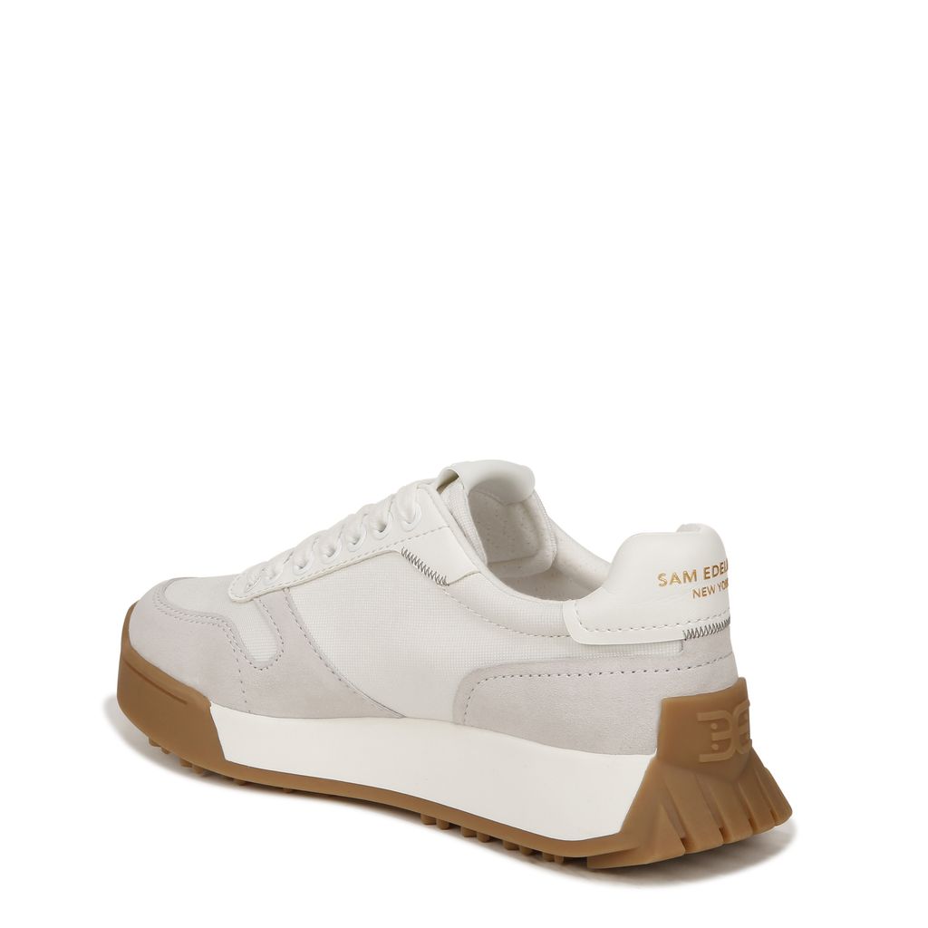 حذاء رياضي ليلى