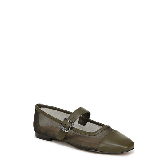 Miranda Mary Jane Flat