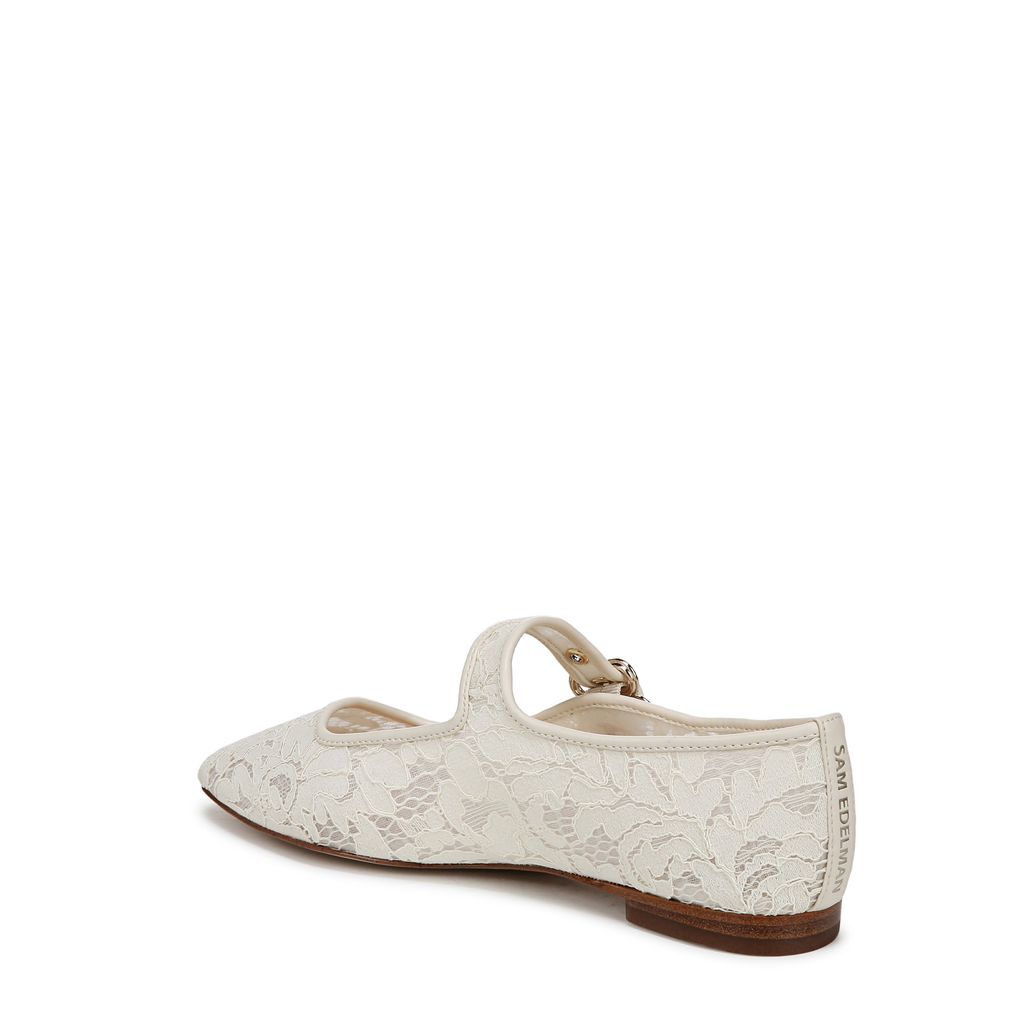 Michaela Mary Jane Flat