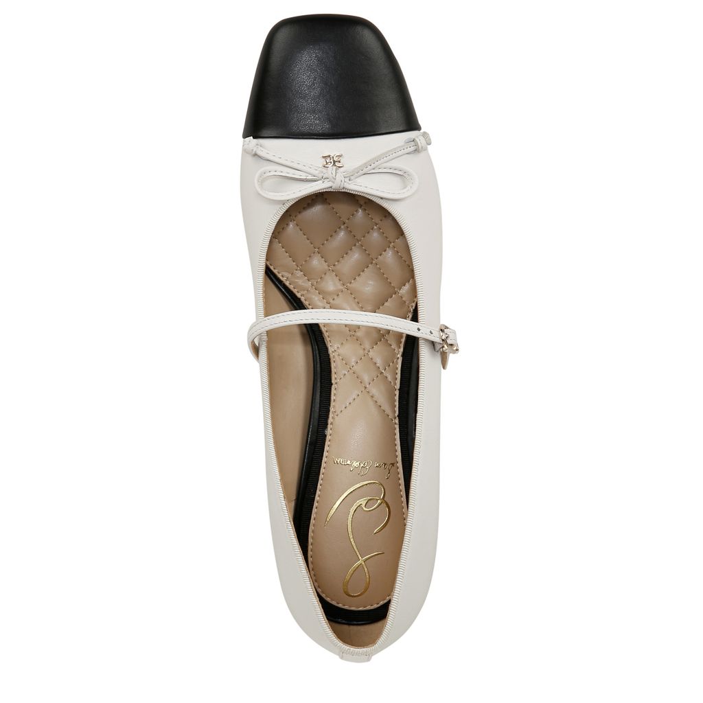 Thora Mary Jane Block Heel