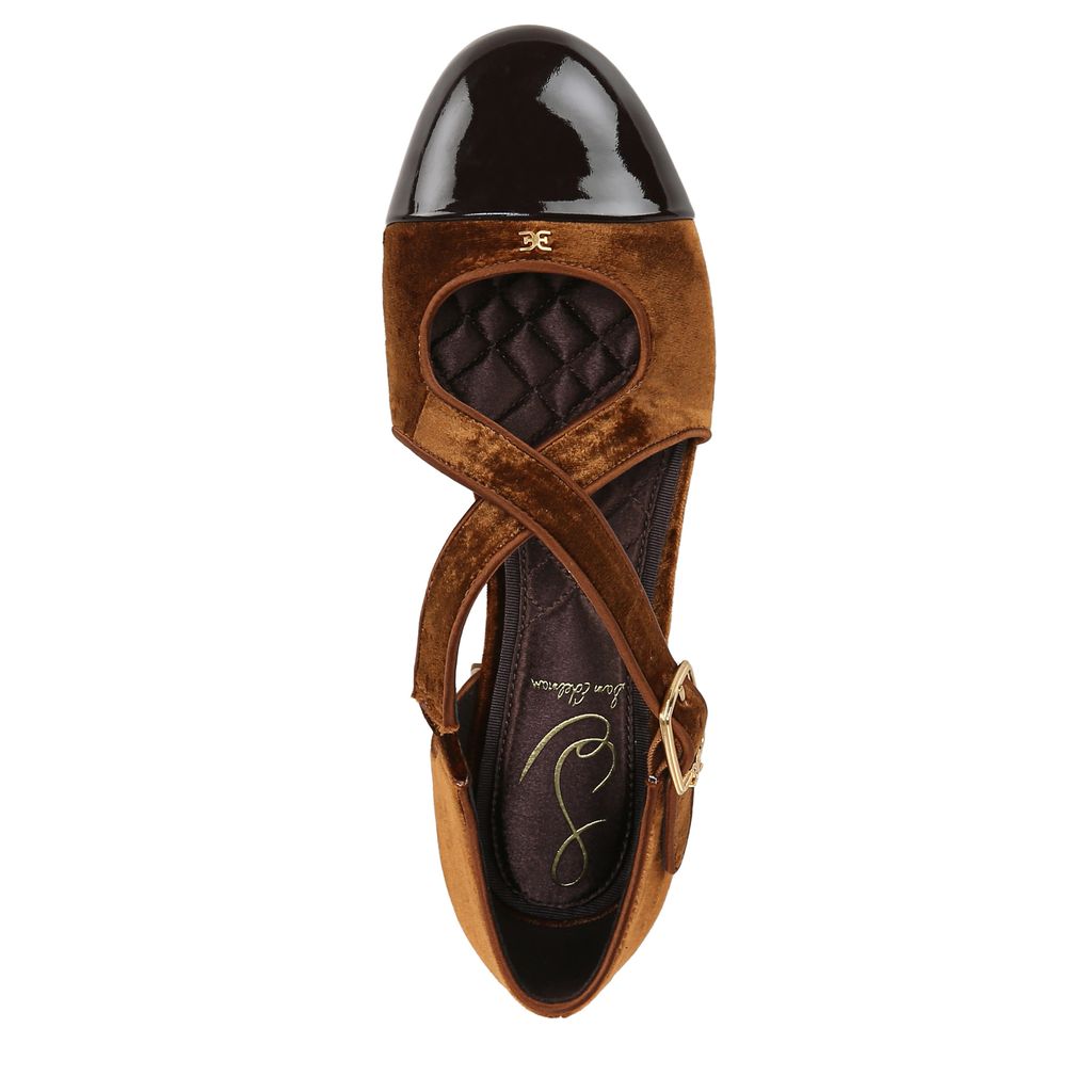 Roxie Mary Jane Flat