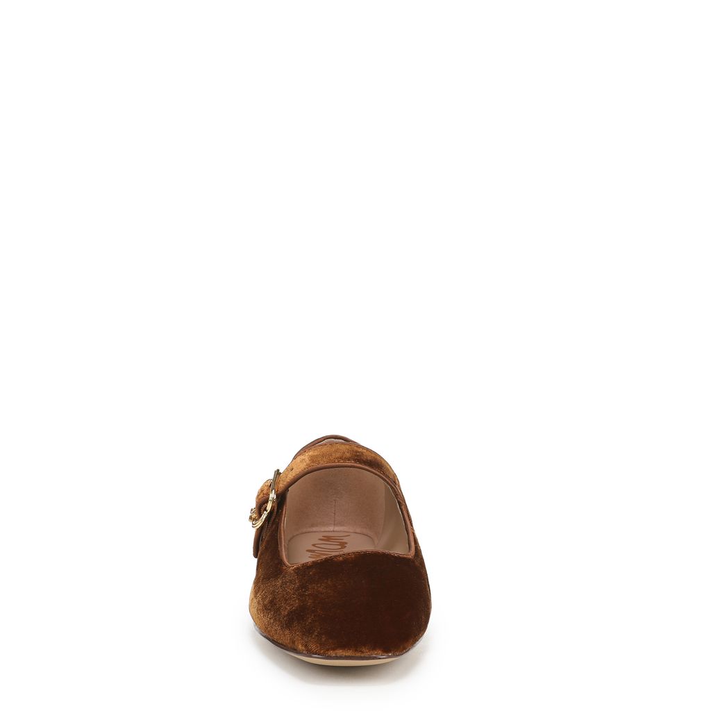 Michaela Mary Jane Flat