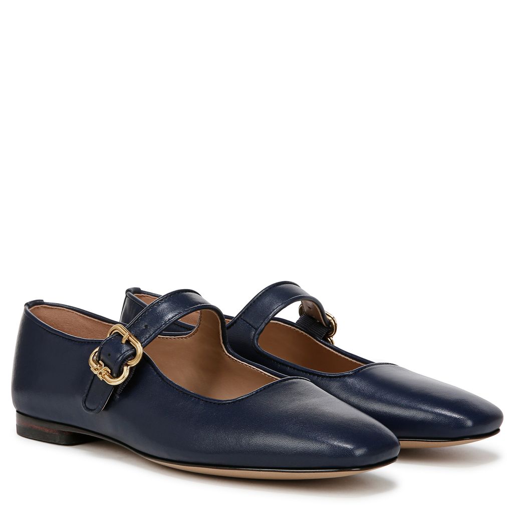 Michaela Mary Jane Flat