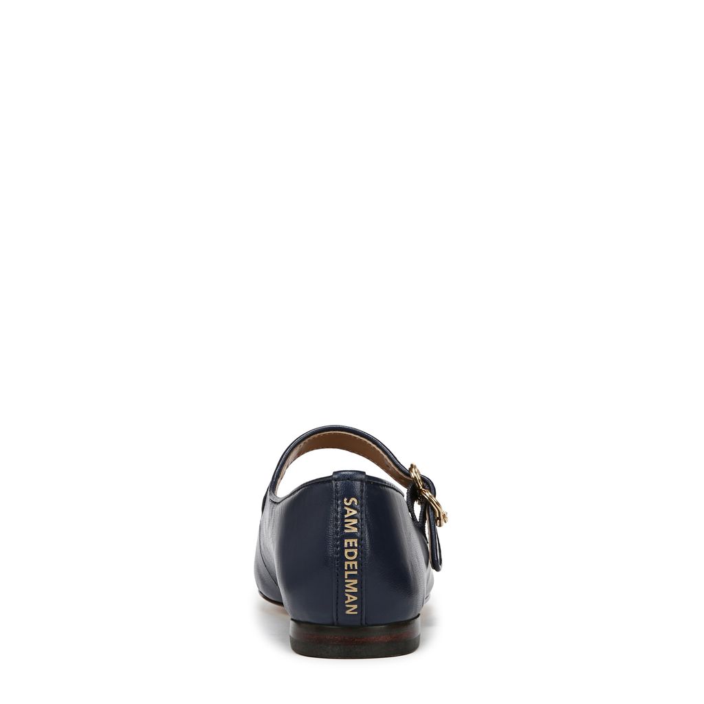 Michaela Mary Jane Flat