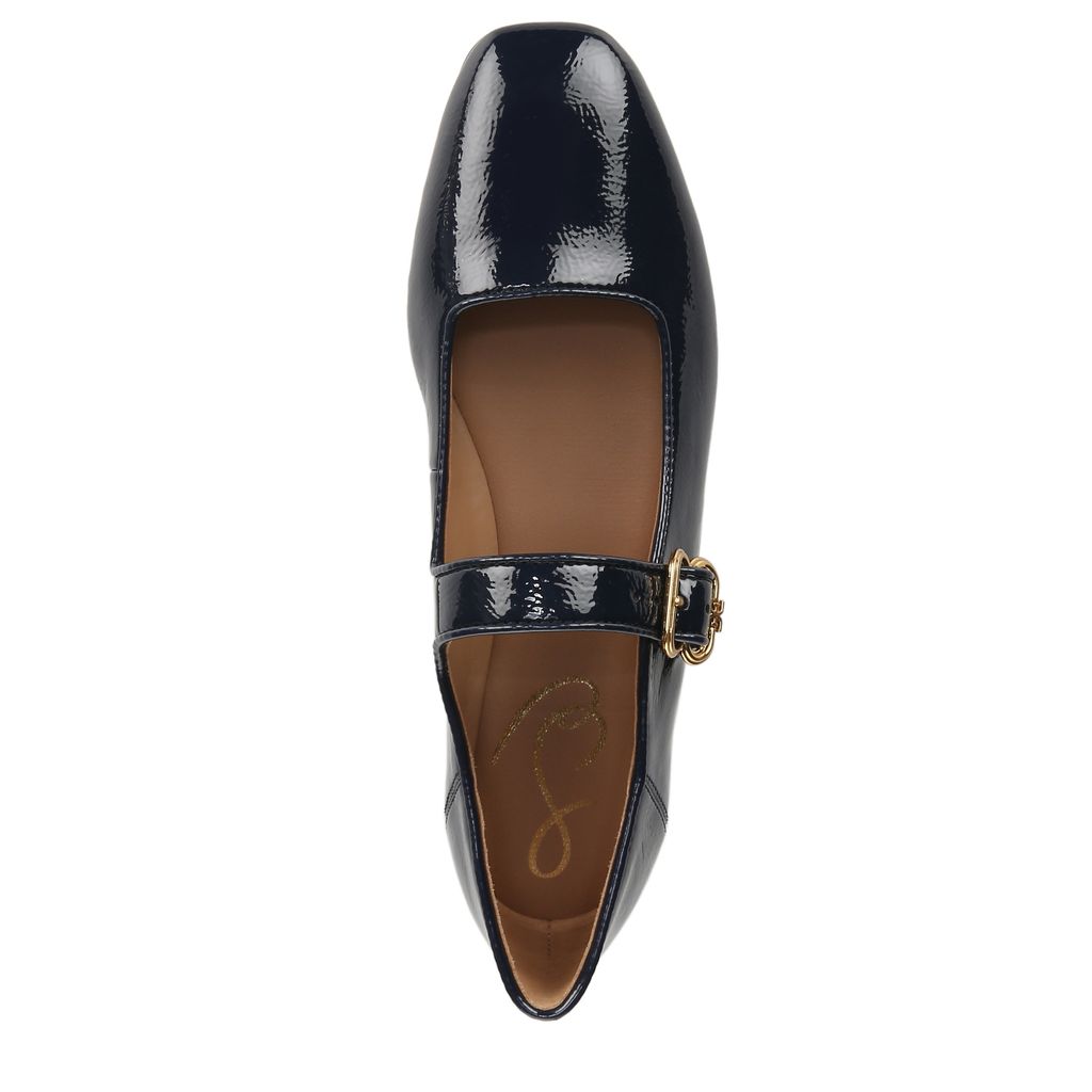 Michaela Mary Jane Flat
