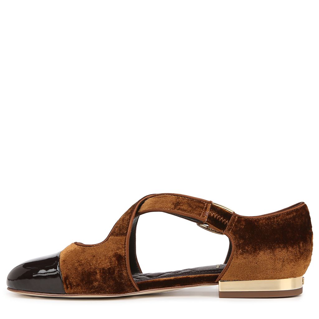 Roxie Mary Jane Flat